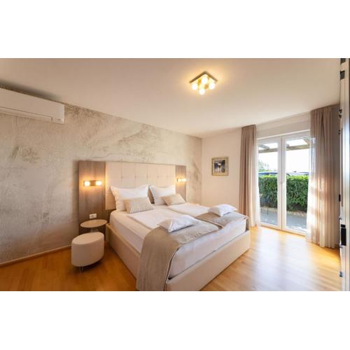 Apartment Euphoria