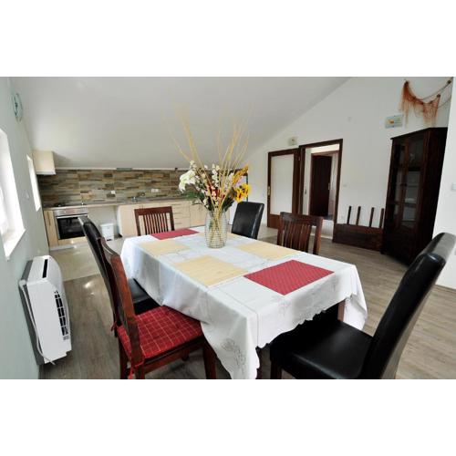 Apartment Fiorenini 2