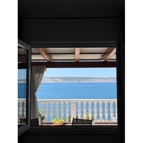 Apartment Frane