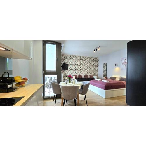Apartment Garden Studio by TriApart