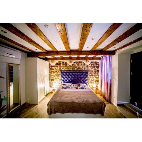 Apartment Genius Loci