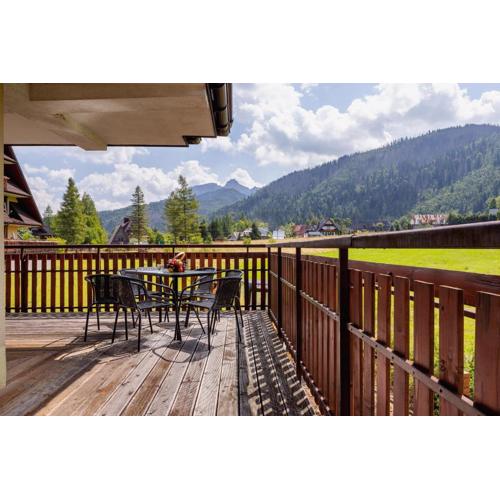 Apartment Giewont View Kościelisko by Noclegi Renters