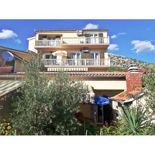 Apartment Grande Vista in Starigrad Paklenica with a large terrace