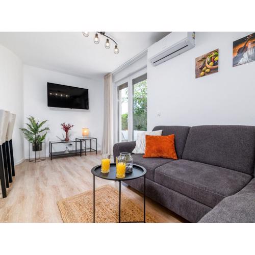Apartment Graz by Interhome