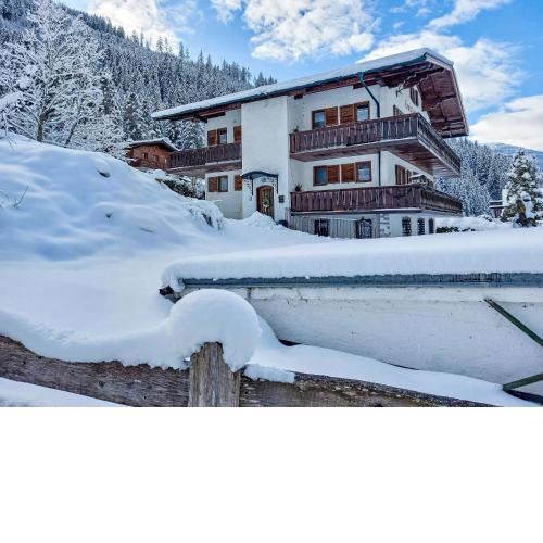 Apartment Haus Kötschach-4 by Interhome