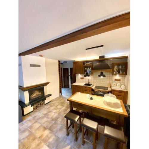 Apartment Holín