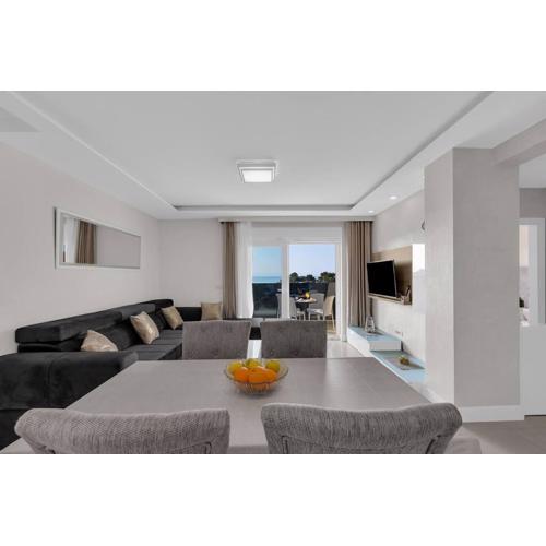 Apartment Hrvoje -nur 50m bis zum Meer - Makarska Exklusiv