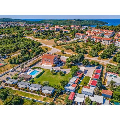Apartment in Banjole near Seabeach