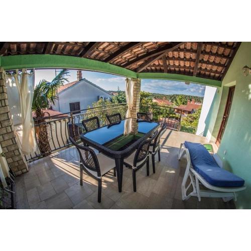 Apartment in Banjole with balcony, air conditioning, WiFi 4211-1