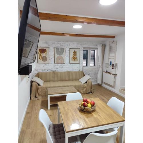 Apartment in beautiful Diocletian\