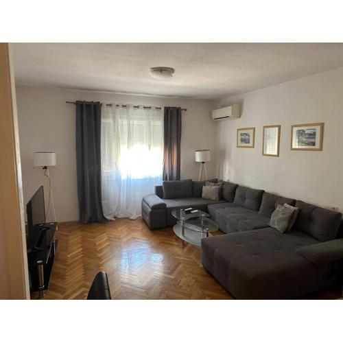 Apartment in center