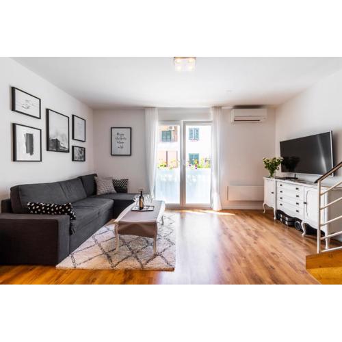 Apartment In Centre For 6