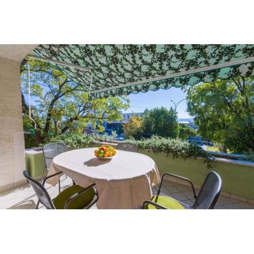 Apartment in Crikvenica 14210