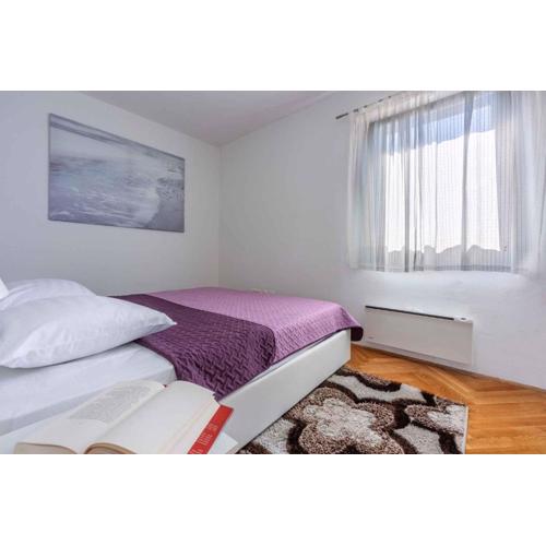 Apartment in Crikvenica 41684