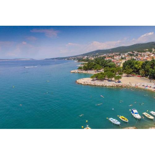 Apartment in Crikvenica 42458