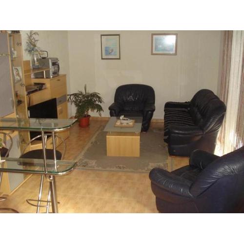 Apartment in Dugi Rat with sea view, balcony, air conditioning, WiFi 5113-3