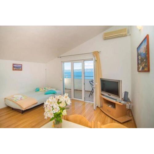 Apartment in Dugi Rat with sea view, terrace, air conditioning, WiFi 5113-4