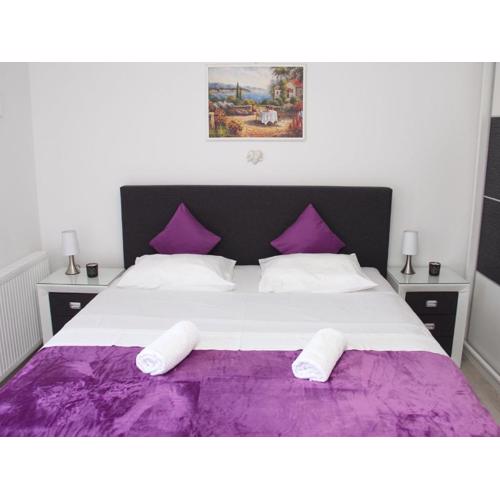 Apartment in Greba tica with sea beach