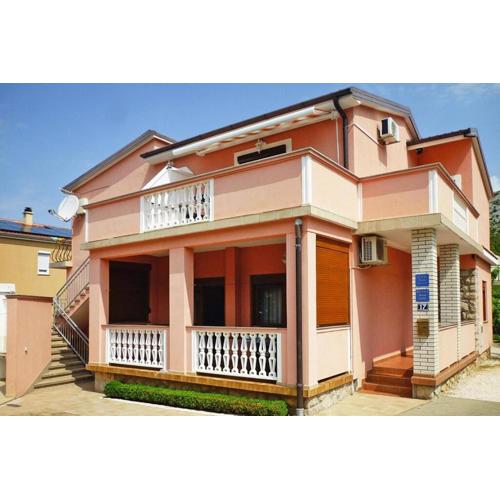 Apartment in Haus Pink Starigrad Paklenica