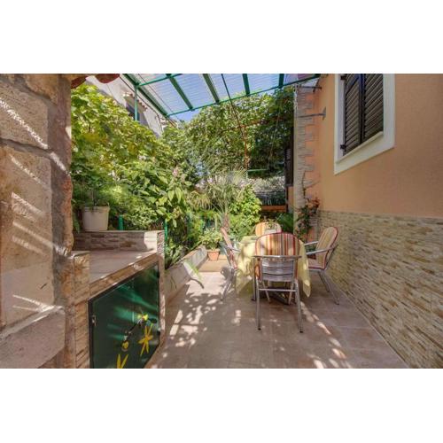 Apartment in Mali Losinj 15007