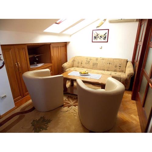 Apartment in Malinska with Seaview, Terrace, Air condition, WIFI (4690-3)