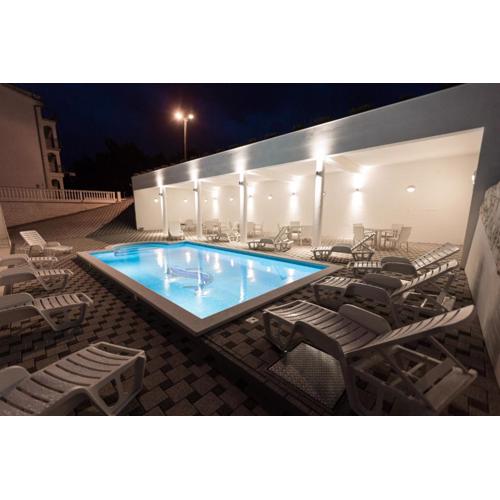 Apartment in Okrug Donji with sea view, balcony, air conditioning, WiFi 5166-3