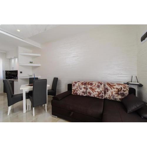 Apartment in Okrug Gornji with sea view, balcony, air conditioning, WiFi 5134-5