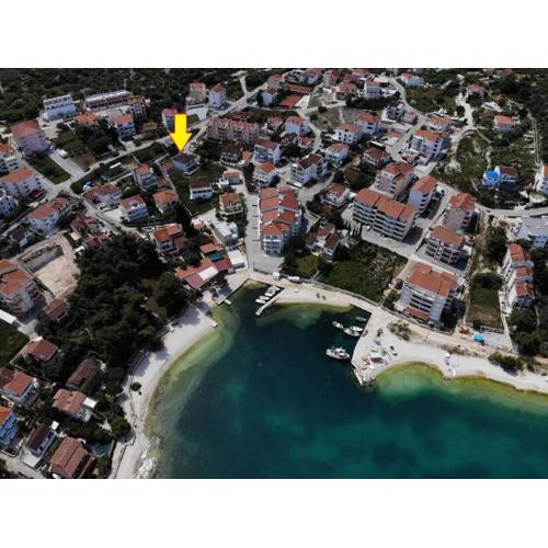 Apartment in Okrug Gornji with terrace, air conditioning, WiFi, washing machine 5157-1
