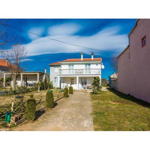 Apartment in Podlug with Balcony and Garden