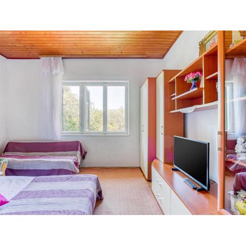 Apartment in Sibenik near Sea Beach