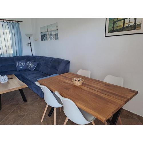 Apartment in Slatine with sea view, terrace, air conditioning WiFi 5147-2