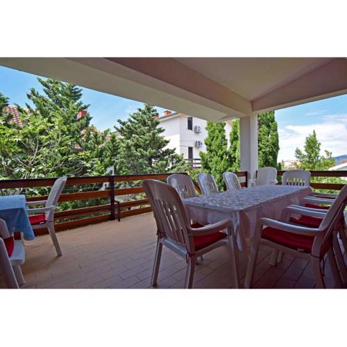 Apartment in Starigrad-Paklenica 40050