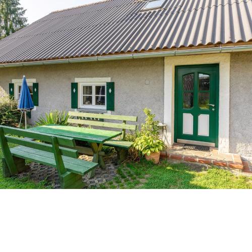 Apartment in Styria near bathing lake