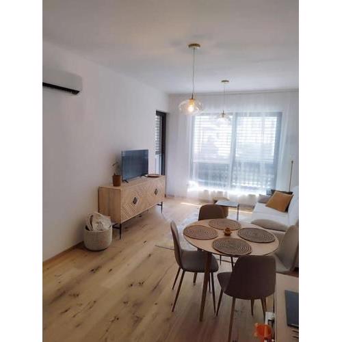 Apartment in the City Centre - FREE GARAGE PARKING