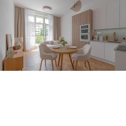 Apartment in the Clouds Letná - Luxury with Romantic Balconies in Quiet Centre of Prague