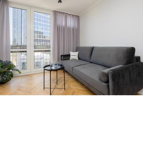 Apartment in the Heart of Warsaw by Noclegi Renters