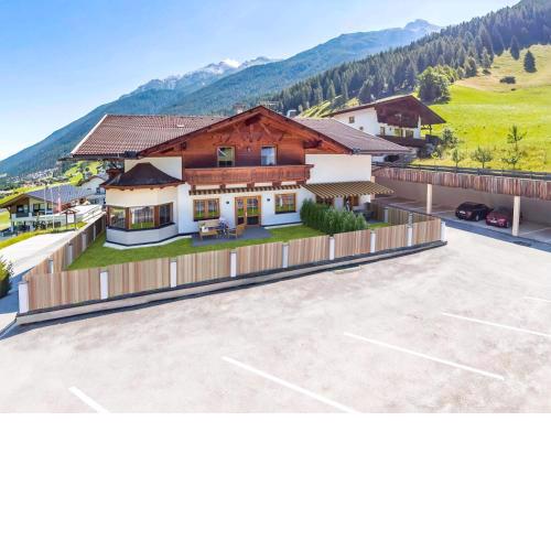 Apartment in the Stubai Valley with a balcony