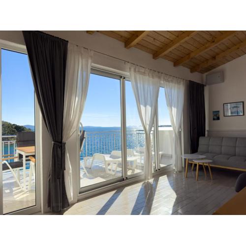 Apartment in Tribunj with sea view, terrace, air conditioning, WiFi 68-2