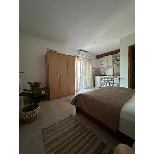 Apartment in Trpanj with terrace, air conditioning, WiFi, washing machine 4199-3