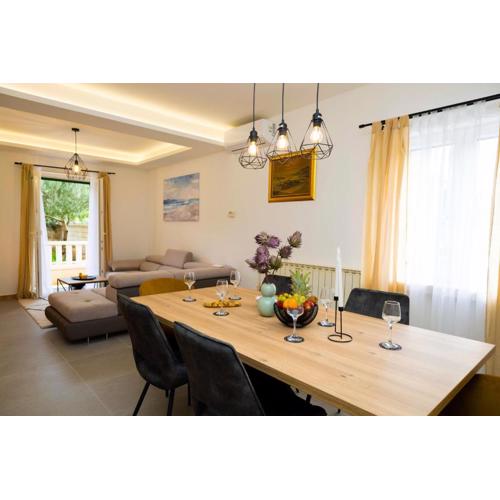 Apartment Insula