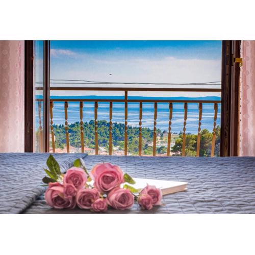 Apartment Iva with sea view