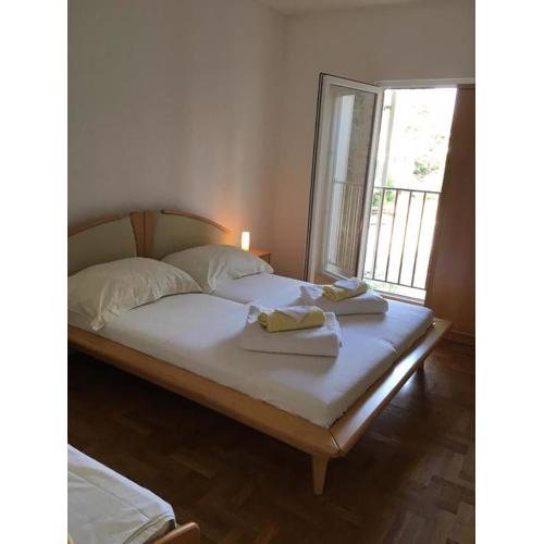 Apartment Ivanka *** - close to city centre