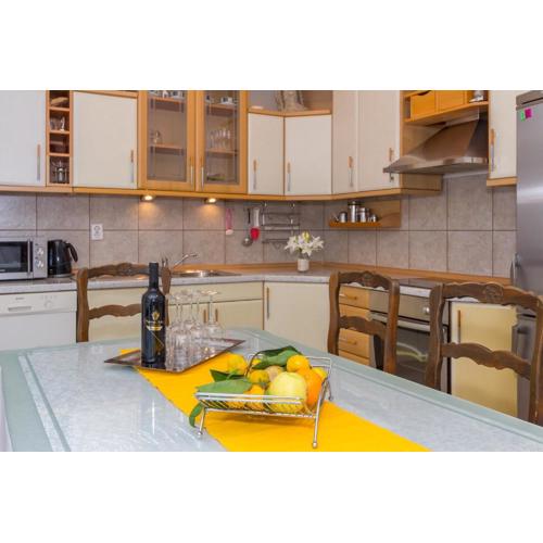 Apartment Ivo
