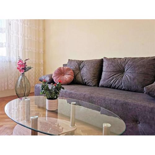 Apartment Jakominic - Balkon, Gartenblick