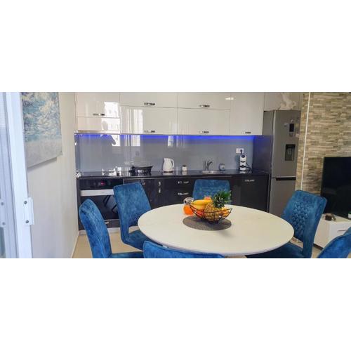Apartment JASS next to MALL OF SPLIT