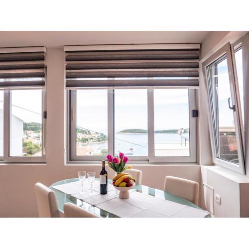 Apartment Jelka- center of Hvar town