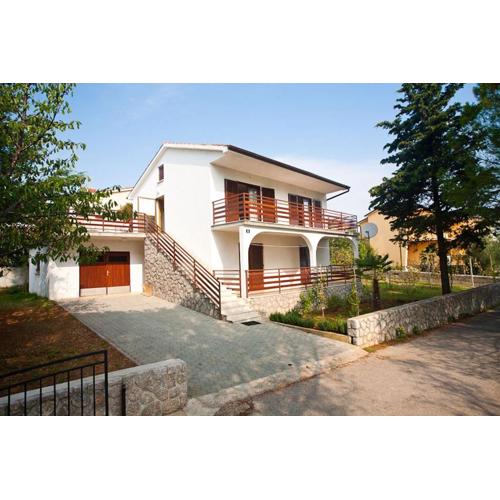 Apartment Josip