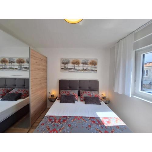 Apartment JOSIP