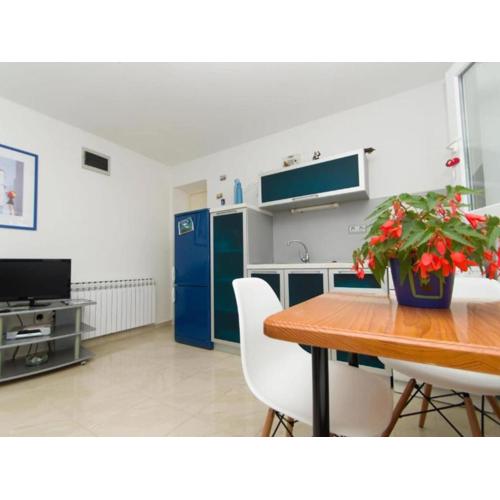 Apartment Juri i Kor ula - One Bedroom Apartment with Terrace