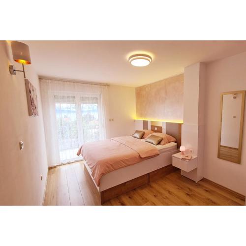 Apartment Karamarko